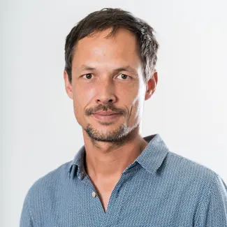 Dr. med. Sebastian Schramm Dr. med. Sebastian Schramm