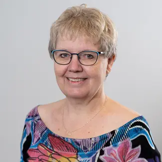 Anne Oberli Anne Oberli