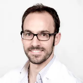 Dr. med. Basile Page Dr. med. Basile Page