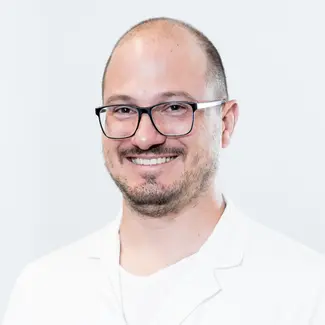 Dr. med. Jon Andri Lutz Dr. med. Jon Andri Lutz