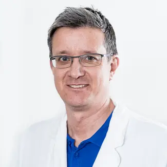 Dr. med. Marc Küng Dr. med. Marc Küng