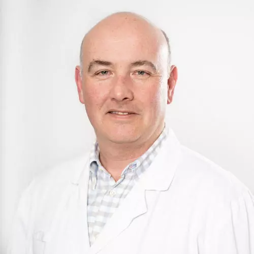 Dr Antoine Meyer, médecin adjoint en chirurgie