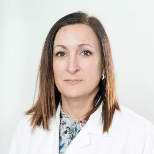 Graziella Cristaldi, laborantine responsable de microbiologie